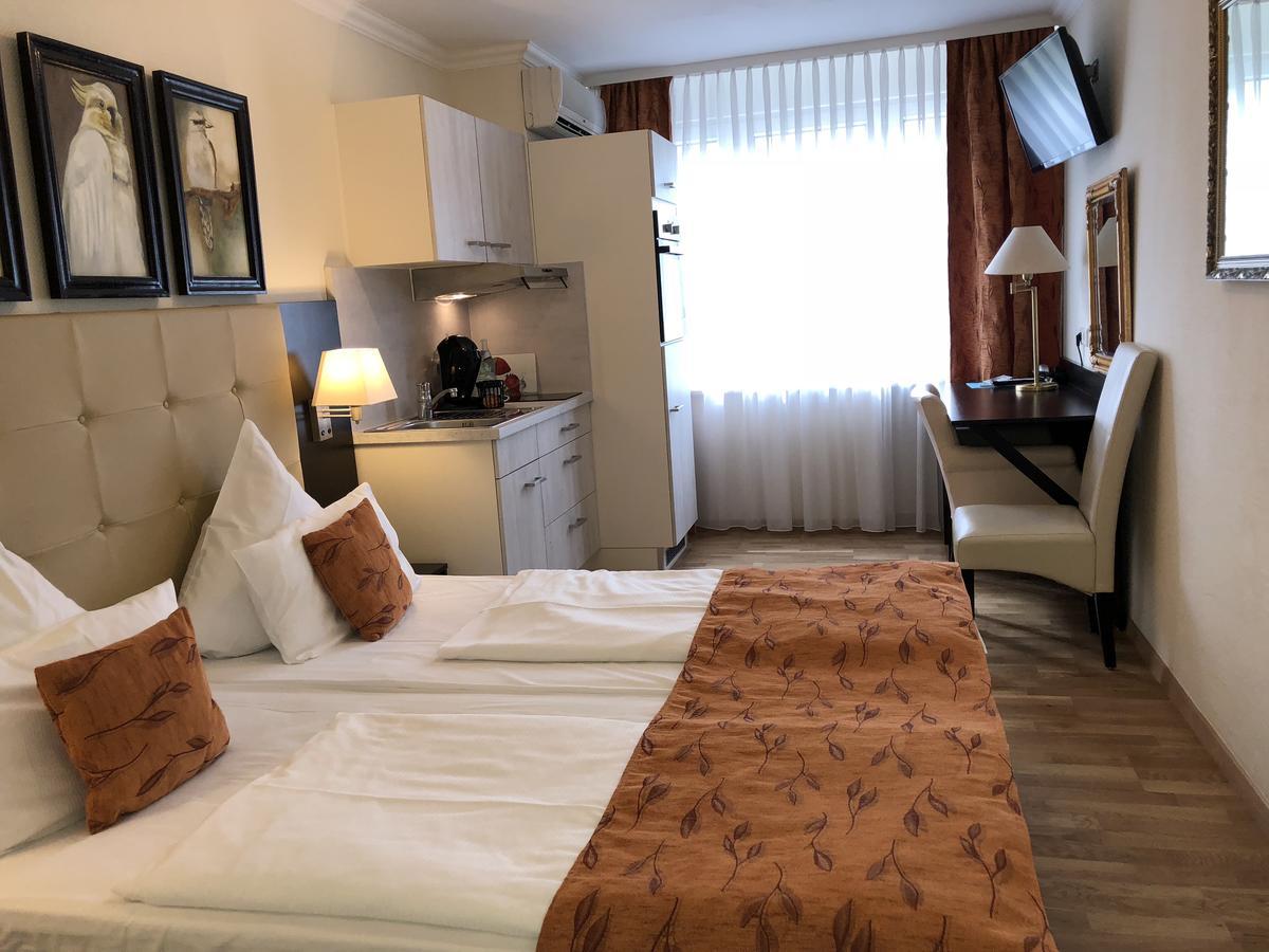 Aparthotel Guzulka & Restaurant Апарт-отель