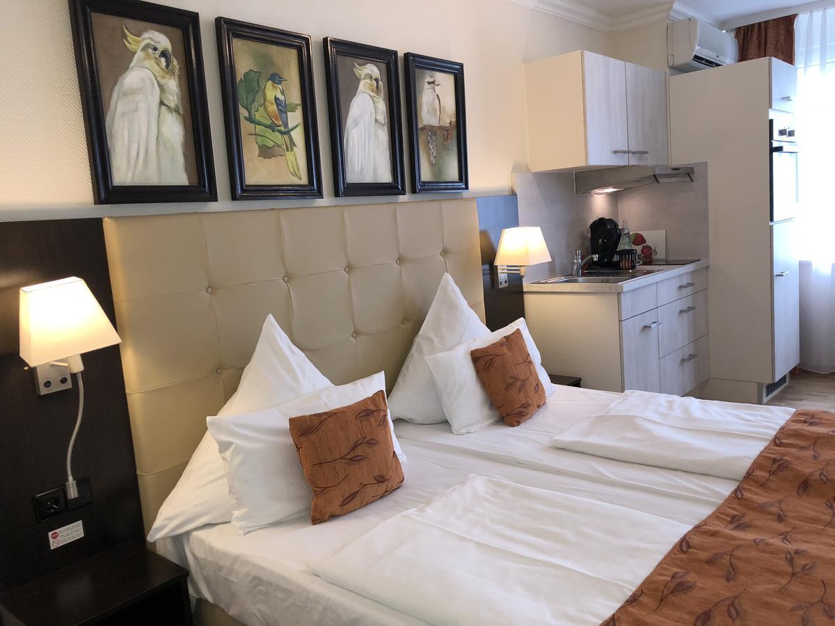 Aparthotel Guzulka & Restaurant Апарт-отель