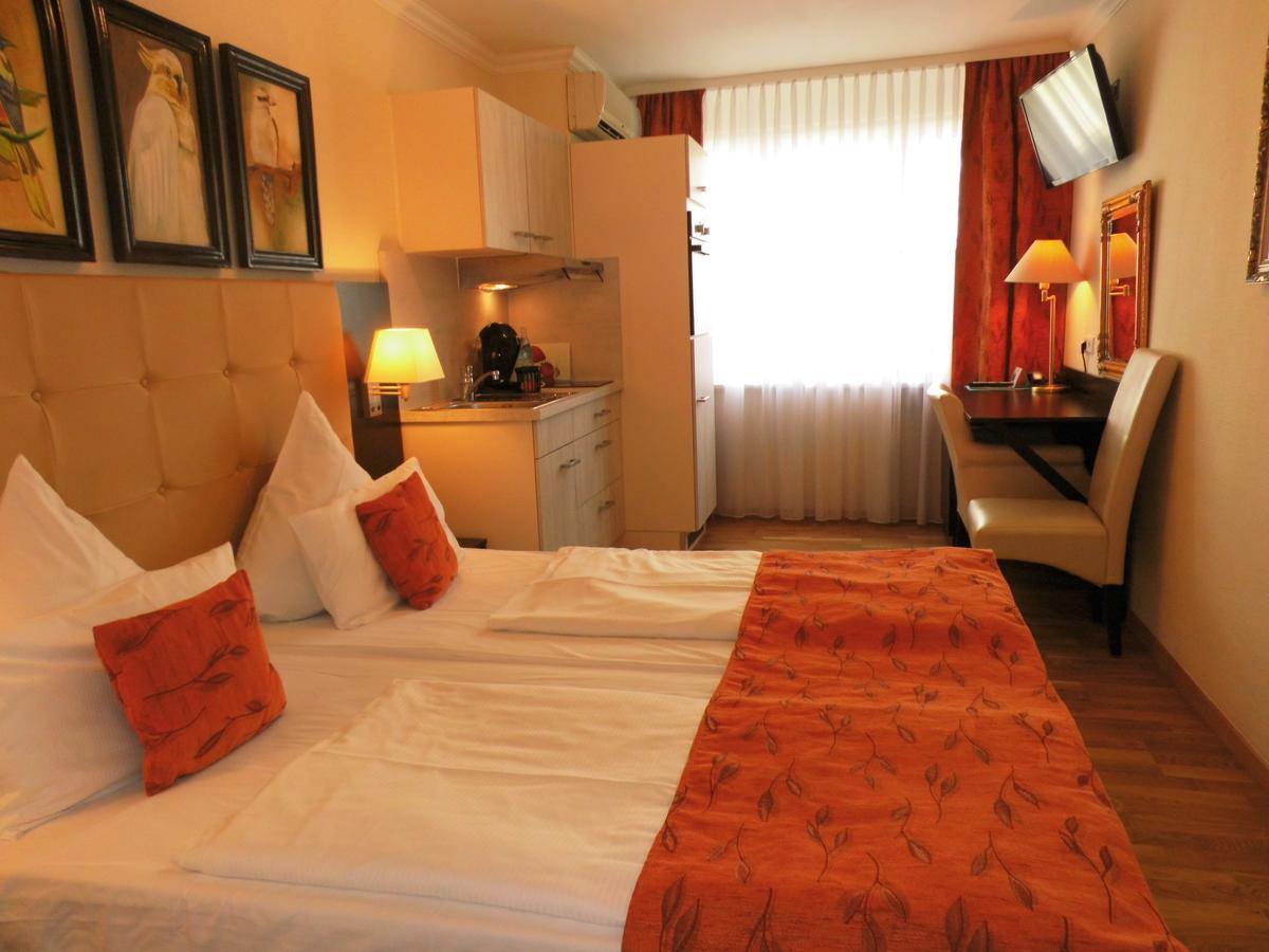 Апарт-отель Aparthotel Guzulka & Restaurant