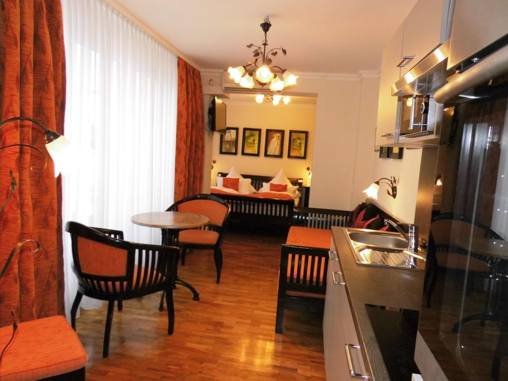Aparthotel Guzulka & Restaurant